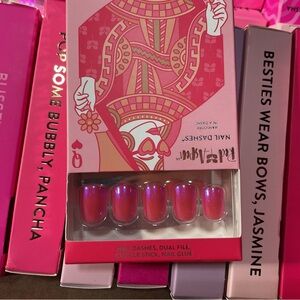 Pink Nail Dashes Set